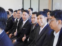 Executive Classes UNAS Nomor 9